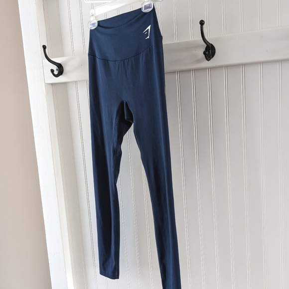 SOLD Gymshark Training 7/8 Leggings - Picture 12 of 12